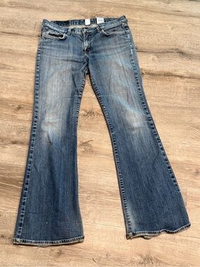 Lucky Brand Women's Distressed Medium Blue Flare RETRO (circa 2005) Jeans